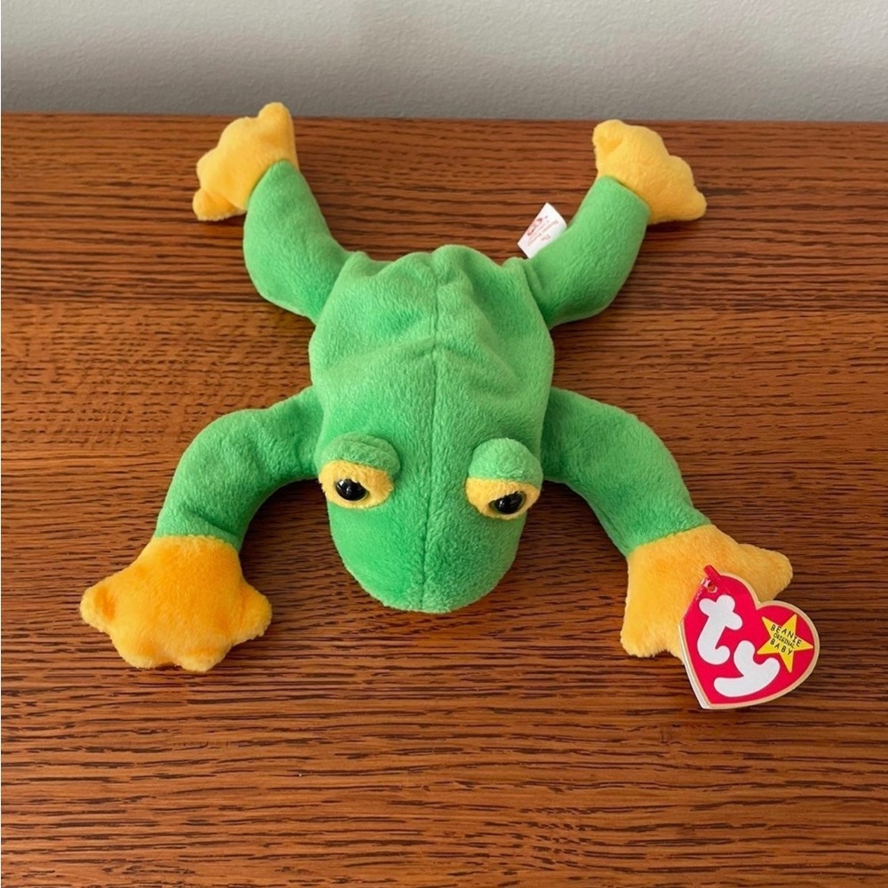 Ty Beanie Babies Smoochy the Frog 1997